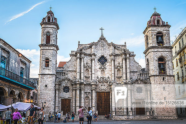 La Catedral de la Virgen Maria in La Habana Vieja  UNESCO-Weltkulturerbe  Plaza de la Catedral  Alt-Havanna  Kuba  Westindien  Karibik  Mittelamerika
