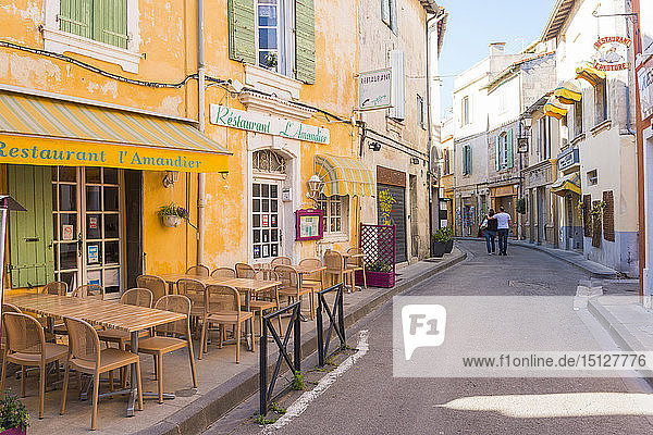 Cafe in Arles  Bouches du Rhone  Provence  Provence-Alpes-Cote d'Azur  France  Europe
