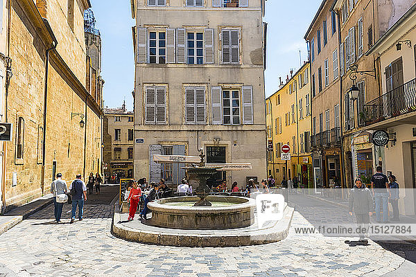 Brunnen  Aix en Provence  Bouches du Rhone  Provence  Provence-Alpes-Cote d'Azur  Frankreich  Europa