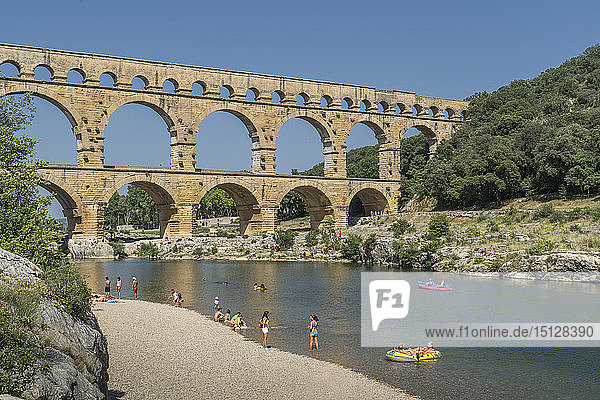 Das Aquädukt Pont du Gard  UNESCO-Welterbe  Gard  Okzitanien  Frankreich  Europa