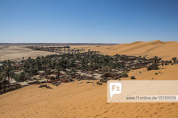 View over the palm oasis of Beni Abbes Sahara Algeria North Africa Africa