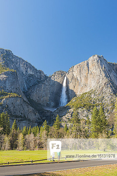 Yosemite-Wasserfälle  Yosemite-Nationalpark  UNESCO-Welterbe  Kalifornien  Vereinigte Staaten von Amerika  Nordamerika
