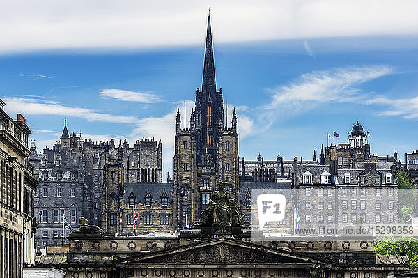 Großbritannien  Schottland  Edinburgh  Blick auf die Stadt