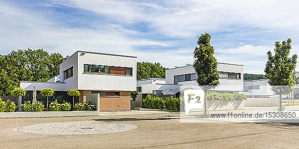 Deutschland  Baden-Württemberg  Esslingen  Neue energieeffiziente Wohnhäuser
