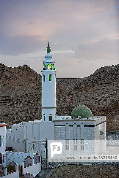 Moschee am Abend Sur Oman