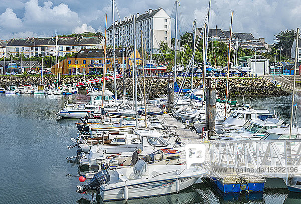 Frankreich  Bretagne  Douamenez  Yachthafen von Port Rhu
