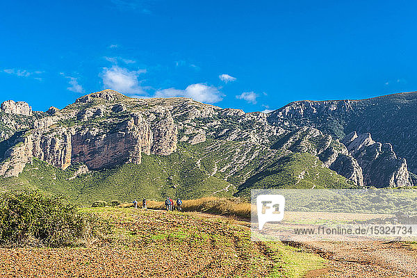 Spanien  Autonome Gemeinschaft Aragaon  Naturpark Sierra y CaÃ±ones de Guara  Provinz Huesca  Wanderweg von San Martin de la Val d'Onsera