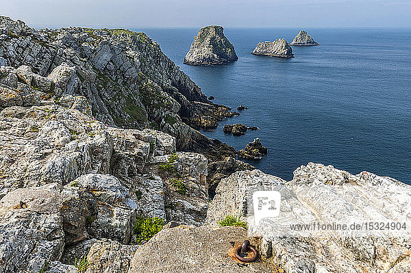 France Brittany Corzon Peninsula Ponte de Pen Hir Tas de Pois stone row
