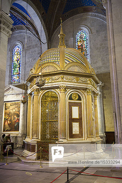 Italy  Tuscany  Lucca  San Martino cathedral  baptistery