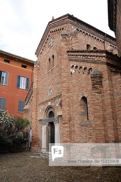 Europa  Italien  Emilia-Romagna  Bologna  Kirche der Heiligen Vitale und Agricola
