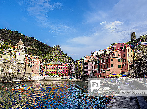 Vernazza  Cinque Terre  UNESCO World Heritage Site  Liguria  Italy  Europe