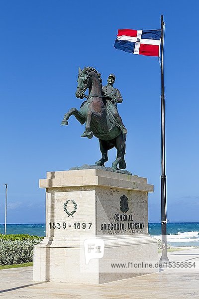 Reiterstandbild von General Gregorio Luperón  1839-1897  Militär und Staatsführer  Puerto Plata  Dominikanische Republik  Mittelamerika