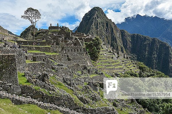Machu Picchu Aguas Calientes bei Cusco Anden Peru Südamerika