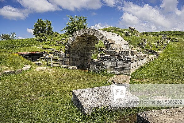 Gewölbe eines ehemaligen Lagerhauses  Ausgrabungsstätte Apollonia  Vlora  Vlorë  Albanien  Europa