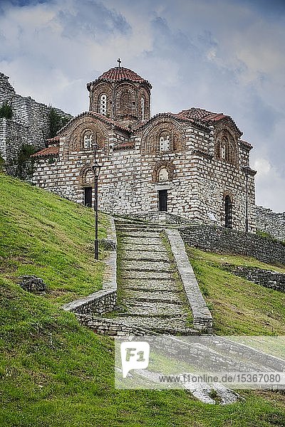 Kirche Shën Todrit in der Burg von Berat  Burg Kalaja  Albanien  Europa
