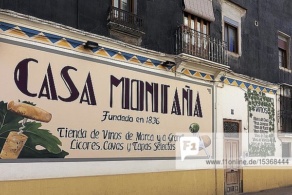 Casa Montana  historic tapas restaurant  El Cabanyal district  Valencia  Spain  Europe