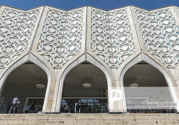 Gebäude der zentralen Ausstellungshalle der Akademie der Künste  Taschkent  Usbekistan  Asien