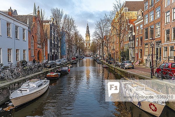 Zuiderkerk  church  canal with boats  Groenburgwal  Amsterdam  Holland  Netherlands