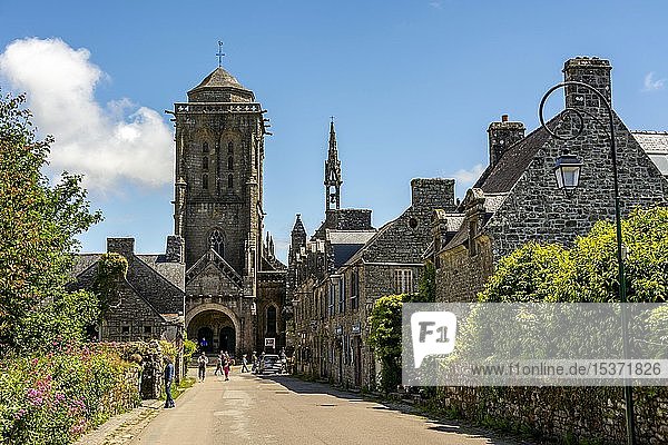Locronan  Les Plus Beaux Villages de France  Departement Finistere  Bretagne  Frankreich  Europa
