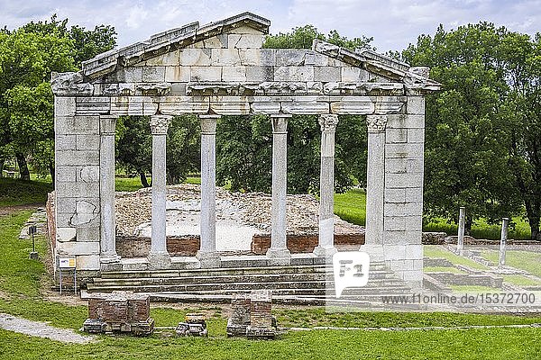 Ruine eines dorischen Buleuterions  ehemalige Aula  Ruinen  Apollonia  Vlora  Vlorë  Albanien  Europa