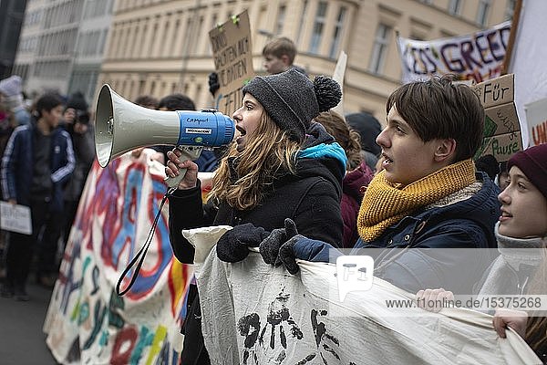 Luisa Neubauer  co-founder of Fridays for Future Germany at a demonstration of students and young people for climate protection  Berlin  Germany  Europe