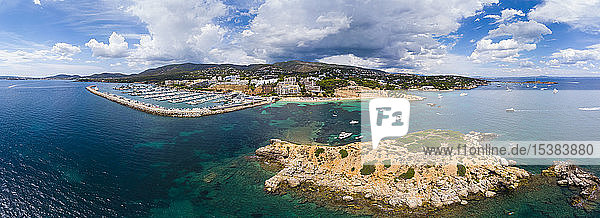 Spanien  Balearen  Mallorca  Luftaufnahme von Portals Nous  Hafen Puerto Portals  Strand Platja de S'Oratori und Illa d'en Sales