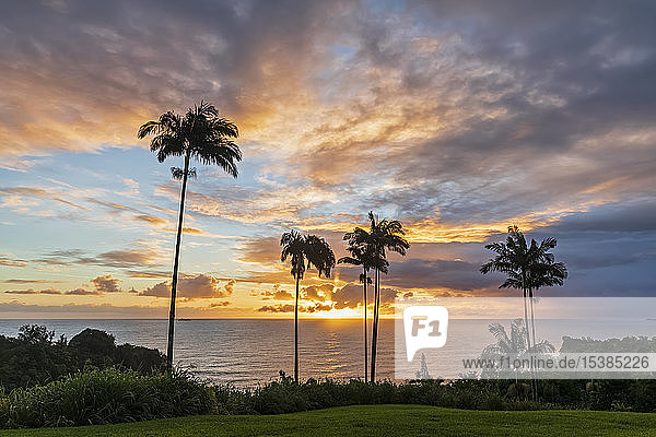 USA  Hawaii  Big Island  Onomea Bay at sunset