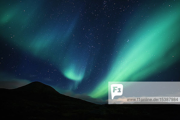 Norwegen Lofoten Haukland Beach Nordlicht
