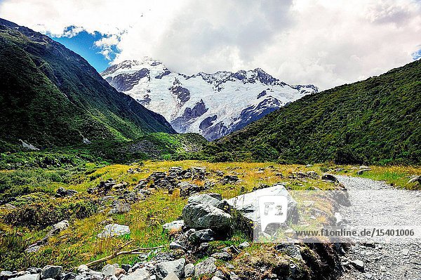 Mount cook New Zealand scenery