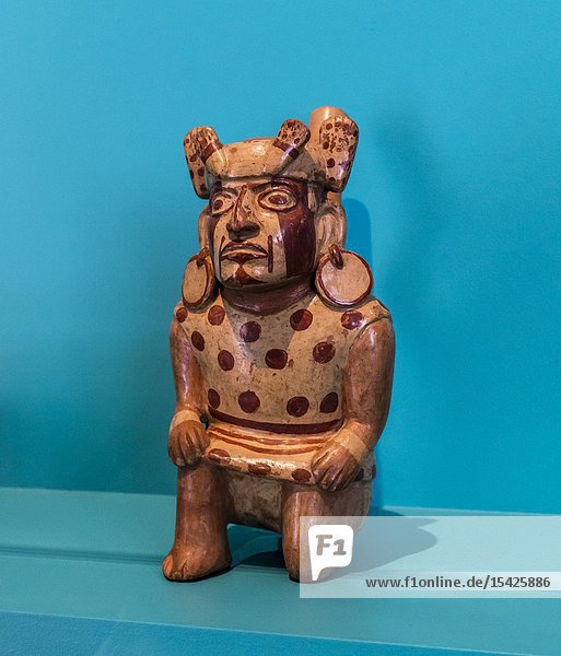 Peruvian Pre-Columbian ceramics Moche culture (100 to 700 AC). Lima Art Museum Lima Peru.