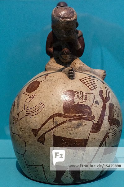 Peruvian Pre-Columbian ceramics Moche culture (100 to 700 AC). Lima Art Museum Lima Peru.