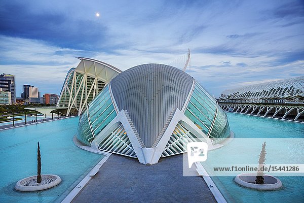 In the foreground Hemisferic. In the background Principe Felipe Science Museum. City of Arts and Sciences.Architect Santiago Calatrava. Valencia. Comunidad Valencia. Spain. Europe..