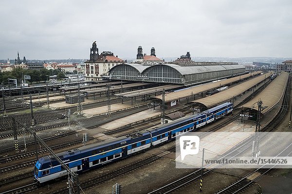 A train arriving at the main train station in Prague,  The Czech Republic.