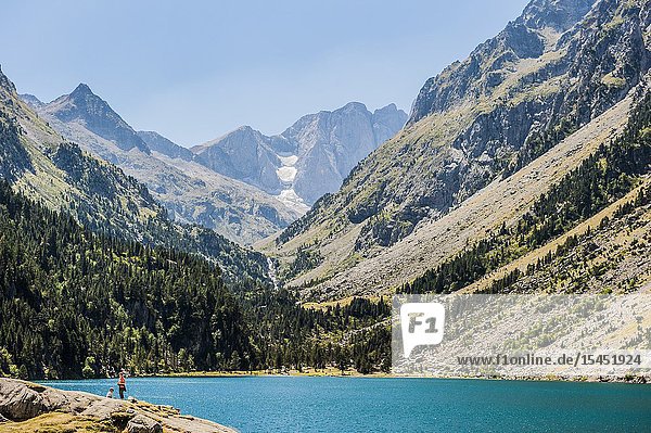 View of Gaube lake and Vignemale peak in background Pyrenees national Park (Hautes-Pyrénées Department Nouvelle-Aquitaine Region France)