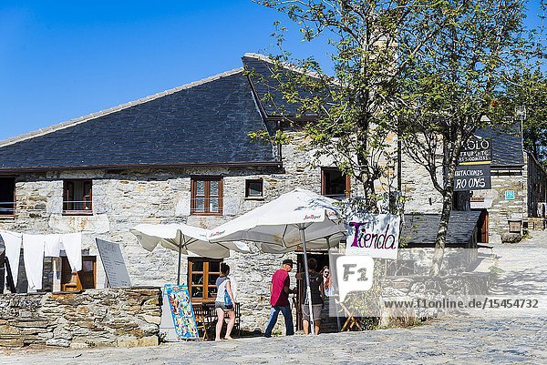 Pilgrims rest at the end of the stage. Pedrafita do Cebreiro O Cebreiro Lugo Galicia Spain Europe.