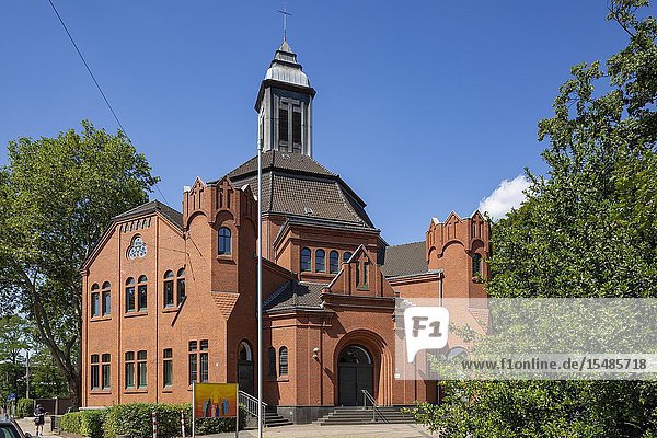 Oberhausen Lirich D-Oberhausen Ruhr area Lower Rhine Rhineland North Rhine-Westphalia NRW D-Oberhausen-Lirich Evangelic Paulus Church brick building belonging to Evangelic Emmaus Congregation Oberhausen *** Local Caption ***.