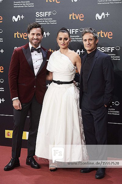 Penelope Cruz attended 'Wasp Network' Premiere during 67th San Sebastian Film Festival at Kursaal Palace on September 27 2019 in San Sebastian Spain