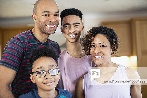 Portrait glückliche Familie