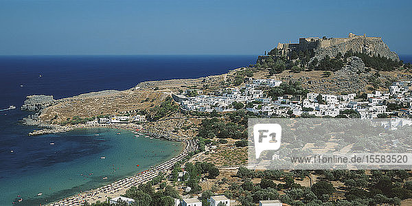 Griechenland  Rhodos  Ansicht der Küstenlinie mit Stadt