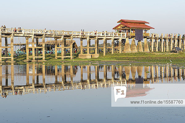 Ansicht der U-Bein-Brücke  Mandalay  Region Mandalay  Myanmar (Birma)