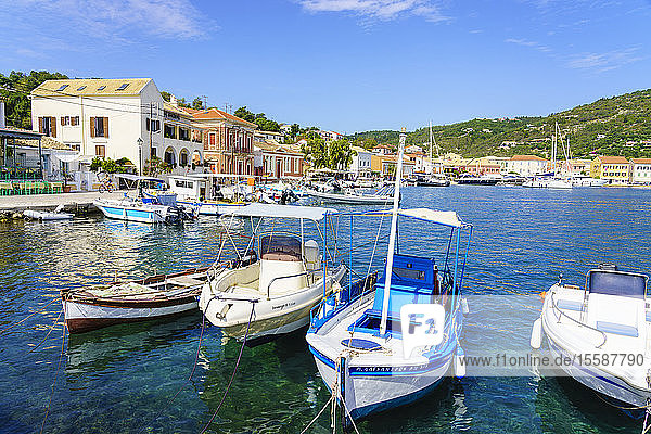 Die hübsche Stadt Gaios  der wichtigste Hafen auf der Insel  Paxos  Ionische Inseln  Griechische Inseln  Griechenland