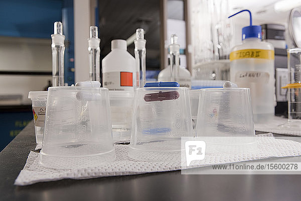 Laborausrüstung im Labor der Wasseraufbereitungsanlage