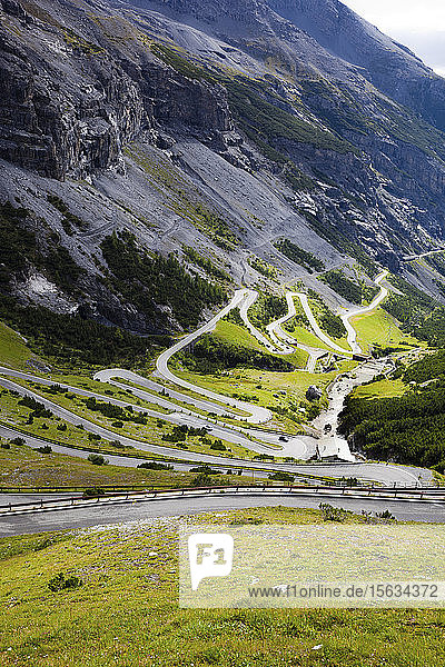 Wendestraße  Stilfserjoch-Pass  Trentino-Südtirol  Italien