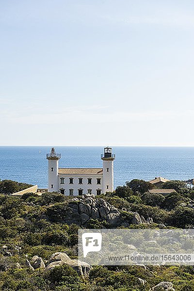 Leuchtturm an der Südküste von Korsika  Fanali di Senetosa  bei Sartène  Korsika  Frankreich  Europa