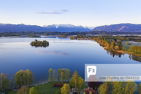Lake Staffelsee  bathing lido in Uffing and Mühlwörth Island  Ester Mountains at the back  aerial view  Alpine foothills  Upper Bavaria  Bavaria  Germany  Europe