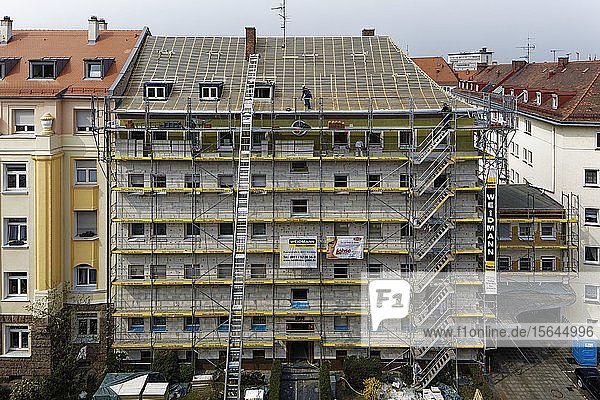Renovierung  Dachstuhl wird erneuert  Wärmedämmung  Altbau  Nürnberg  Mittelfranken  Franken  Bayern  Deutschland  Europa