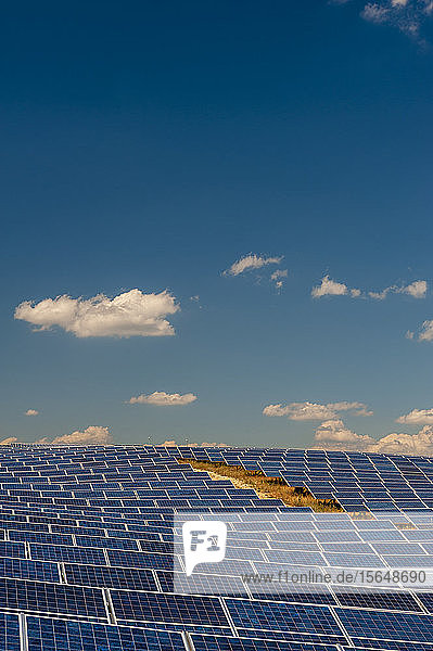Solarkraftwerk  Les Mees  Provence  Frankreich