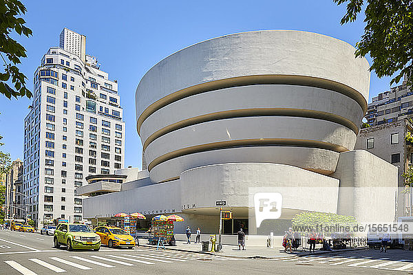 Guggenheim Museum of Modern and Contemporary Art by Architect Frank Lloyd Wright on Fifth Avenue in New York City  New York  United States of America