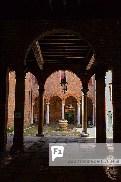 Europa  Italien  Emilia-Romagna  Ferrara  Kloster