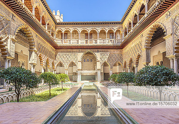 Patio de las Doncellas (Hof der Jungfrauen)  Real Alcazar (Königspalast)  UNESCO-Weltkulturerbe  Sevilla  Andalusien  Spanien  Europa